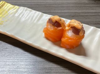 G4 Gunkan spicy maguro