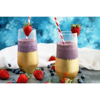 Smoothies Mango, Strawberry Cocktail