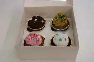 Box 2 cupcake