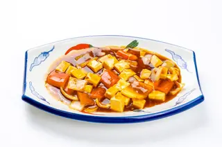 137 Toufu con salsa chili