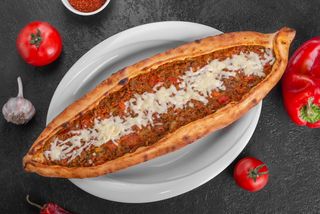 Кыймалы кашарлы пиде