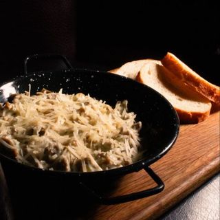 Кокот із рапанів під сиром Пармезан