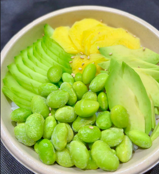 Poke Avocado Mango