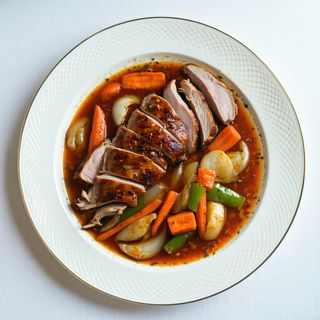 Rata cu 10 ingrediente pe placa incinsa