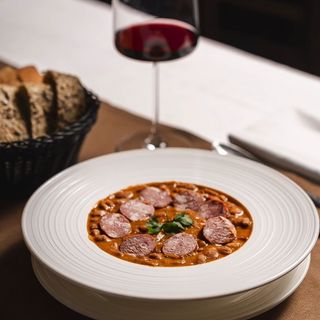 Pasulj sa koljenicom