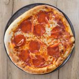 Pepperoni pizza 45cm