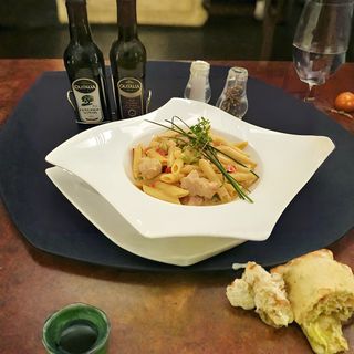 Penne sa svežom tunom