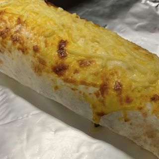 ROLLO GRATINADO DE FALAFEL.