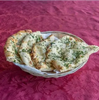 Pão Indiano com Alho
