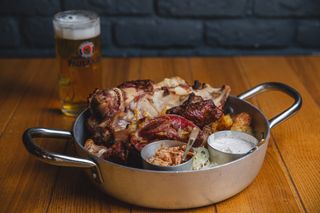 Koljenica na kajmaku  800gr