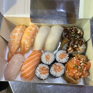A 21 - Sushi Misto - Caixa com 13 Peças