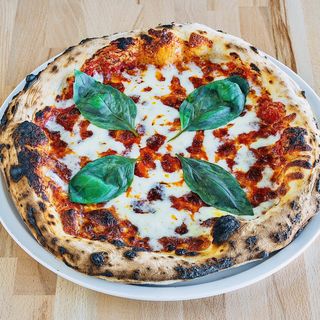 Pizza Margarita (30 Cm.)