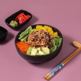 პოკე შემწვარი ორაგულით