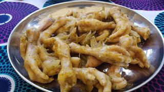 Patte de Poulet + Attiéké