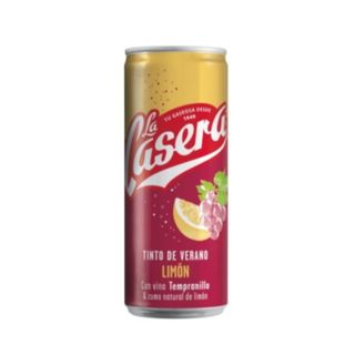 La casera tinto de verano con limón 