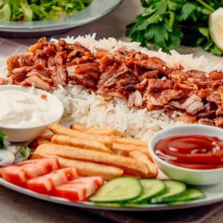 Plato Con Arroz Y Pan