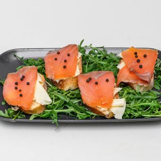 Crostini Salmone e Burro salato