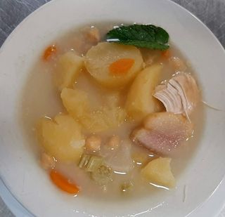 Sopa De Puchero
