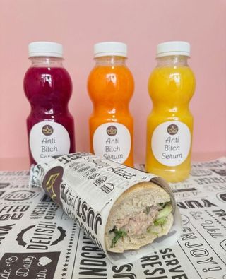 Tunakado + ceđeni sok po izboru