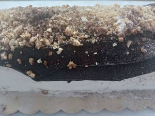 TRONCHETTO DI PARFAIT DI MANDORLE DA 850 GRR