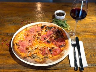 Pizza quattro stagioni Ø 32cm