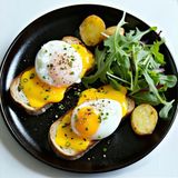Eggs Benedict
