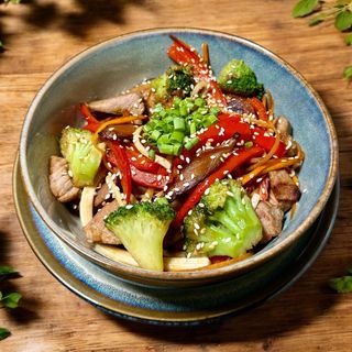 Удон з телятиною (400г)