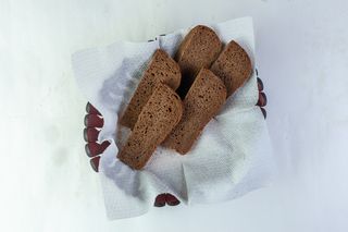 Хлеб черный бородинский