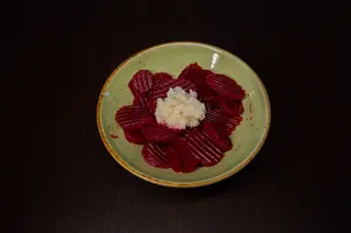 Salata de sfecla rosie
