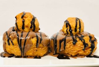 Papanasi fericiti cu Finetti