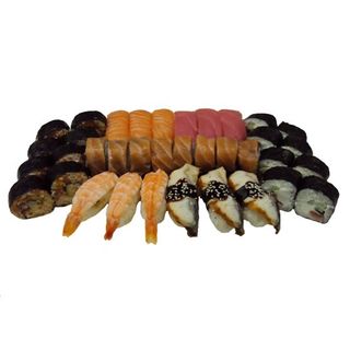 Safari set 36 komada