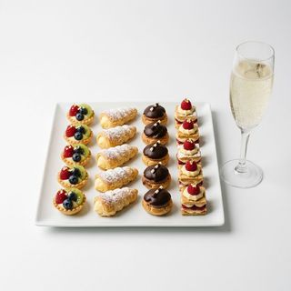 Pasticcini e prosecco menù