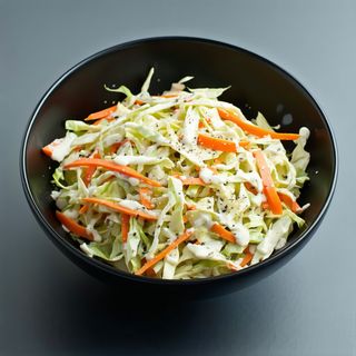 salata coleslaw