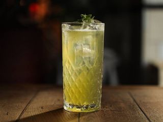 Minty Peach Collins (300ml)