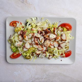 Salata sa hobotnicom