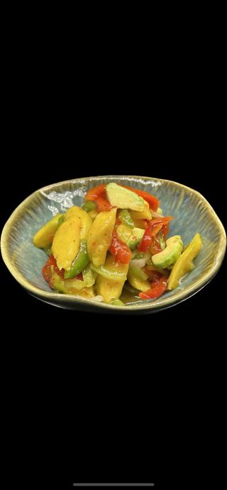 14 Ensalada De Mango