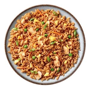 Arroz frito con pollo