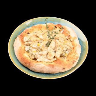 Ароматно пилешко филе върху домашно приготвено хлебче (450г)