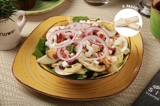 Шпинатный салат