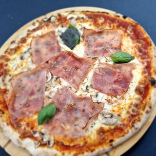 Pizza Prosciutto