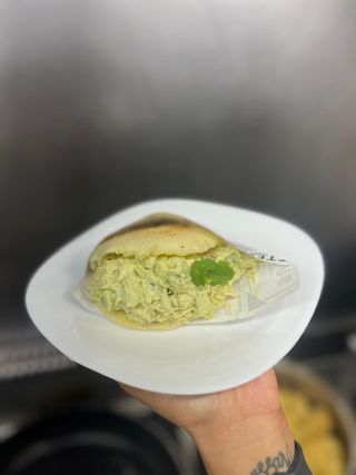 Arepa Reina Pepiada
