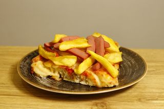 Würstel e patatine
