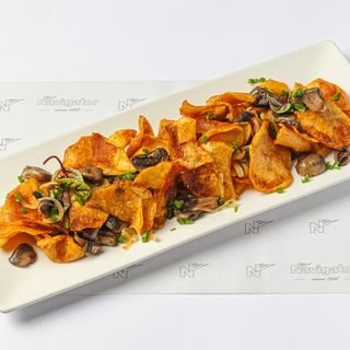 Картофель жаренный с шампиньонами (240 гр.)