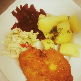 Filet z kurczaka z ziemniakami
