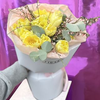 Buchet de primavara cu lalele