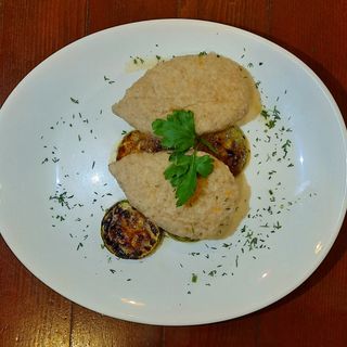 Паровые котлетки из куриного филе с кабачком гриль