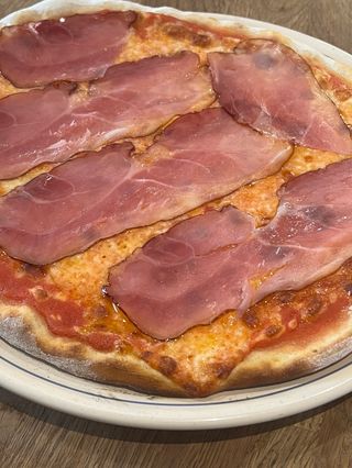 Pizza affumicata