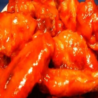 Alitas De Pollo Fritas (6 Uds.)