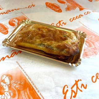 Placinta spanac si branza