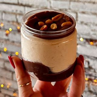 Semifreddo caramel bomb